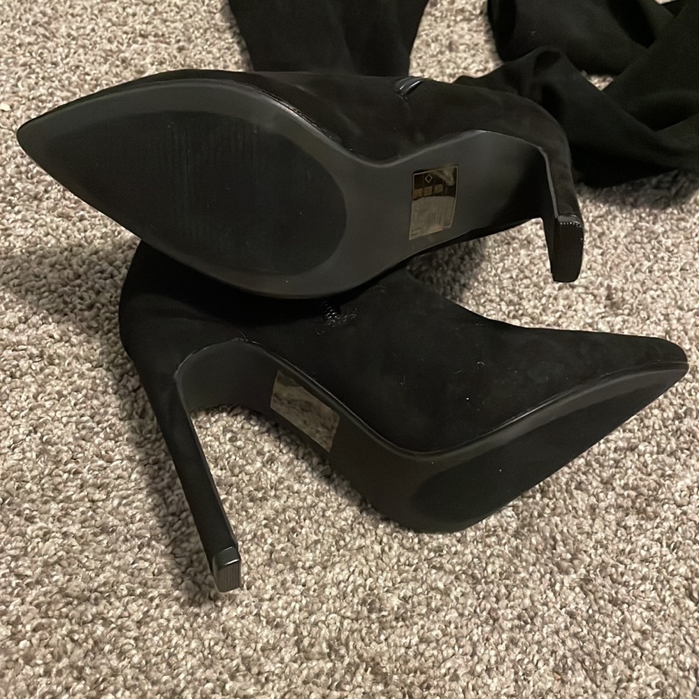 Miss Lola Knee-High Boots - Picture 3 of 5